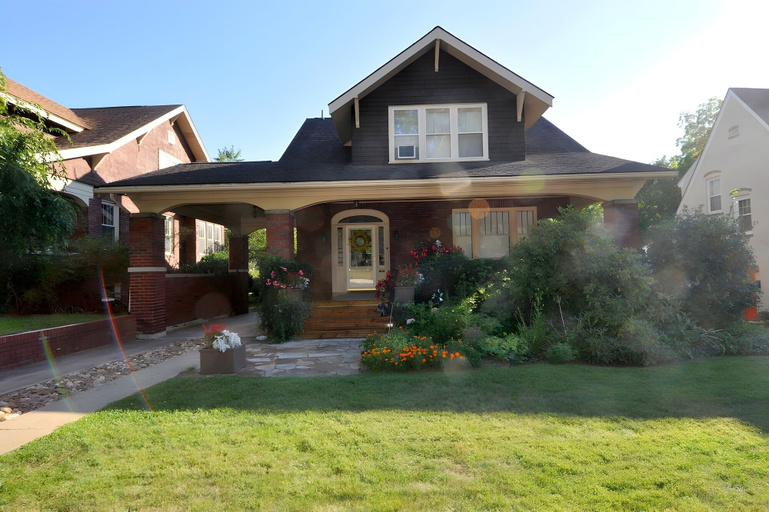 Exterior & Views 2, Aunt Beas Bungalow - Right in Town!, Morgan
