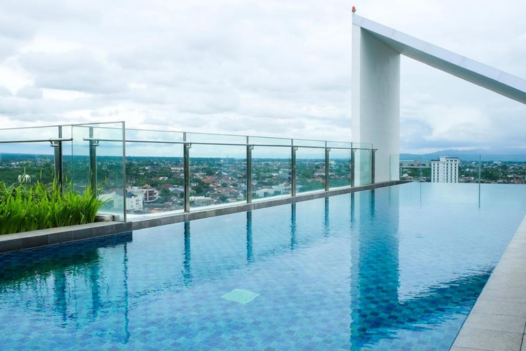Swimming Pool 10