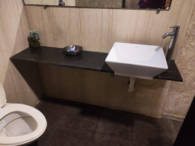 Bathroom 4, Hotel Vaishnavi, Solapur
