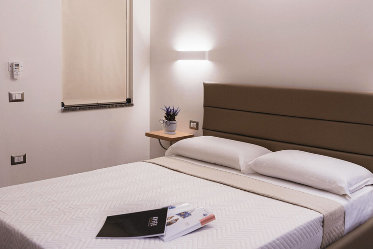 Bedroom 3, Art Boutique Rooms, Crotone