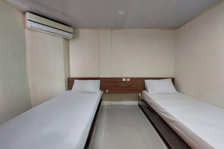 Bedroom 8