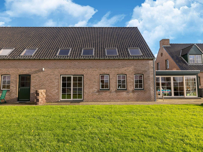 Exterior 2, Eco-friendly Apartment With a Garden, Sluis