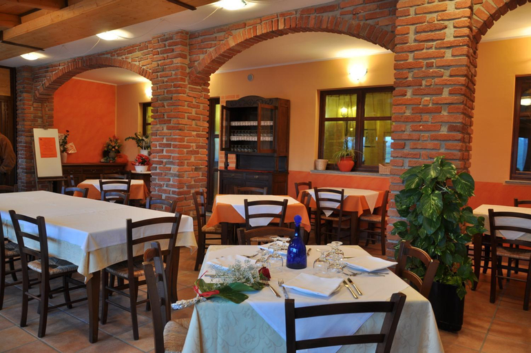 Food & Drinks 4, Cascina Ricca, Cuneo