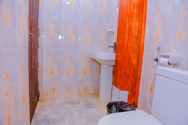 Bathroom 4, Coral Beach Hotel, Weligama