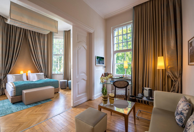 Bedroom 10