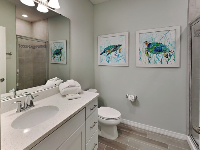 Bathroom 4, Lost Key Villas #14367 by Southern Vacation Rentals, Escambia