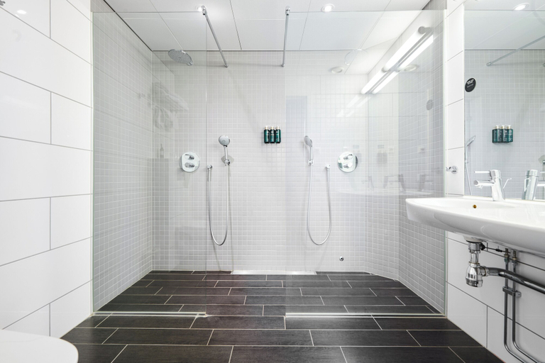 Bathroom 5, Home Hotel Plaza, Karlstad