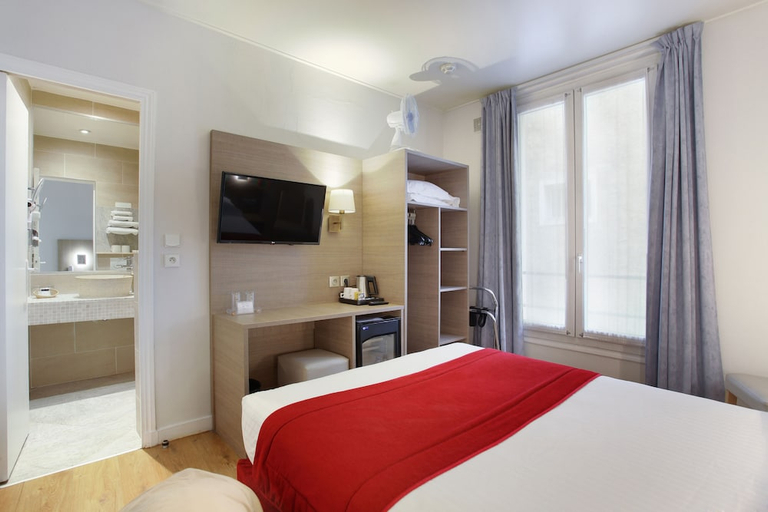 Bedroom 3, Hôtel LUX PICPUS, Paris