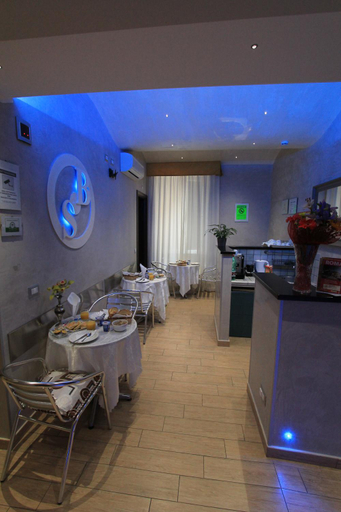 Food & Drinks 5, Buonarroti Suite, Rome