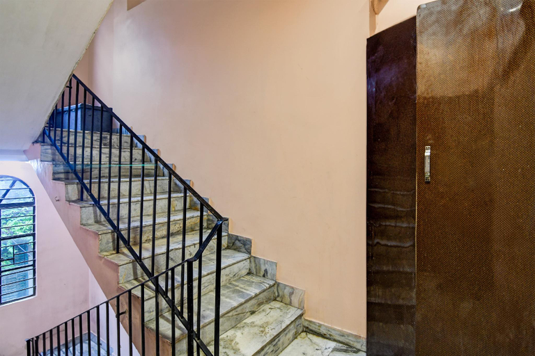 2, Hotel O Padmavati Projects, North 24 Parganas