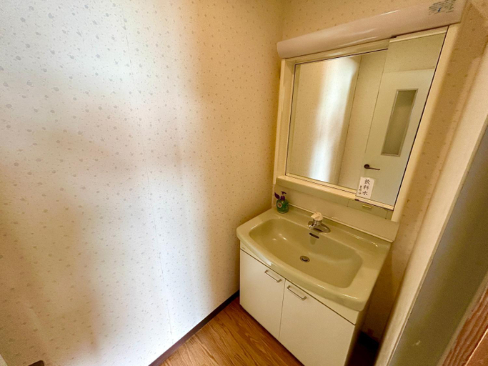 Bathroom 4, Hakuba King Hotel, Otari