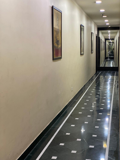 Others 5, Shivam Hotels, Kolkata