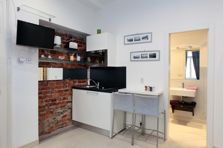 Others 2, Apartment House - The Modern Flat, Praha 7