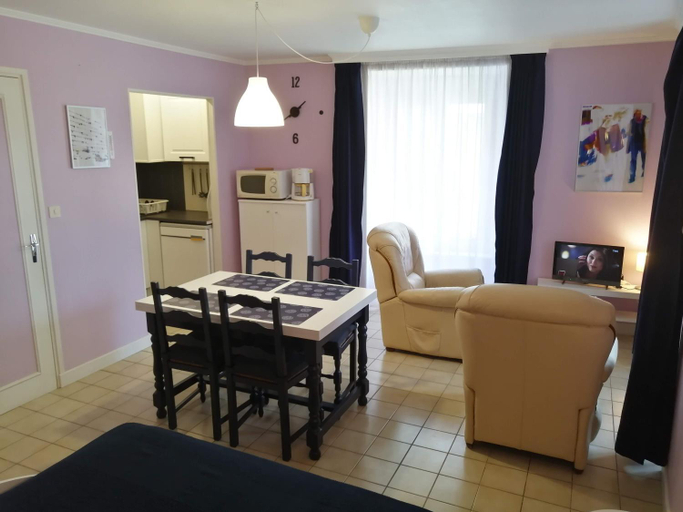 Others 5, Chez Gustou, Cantal