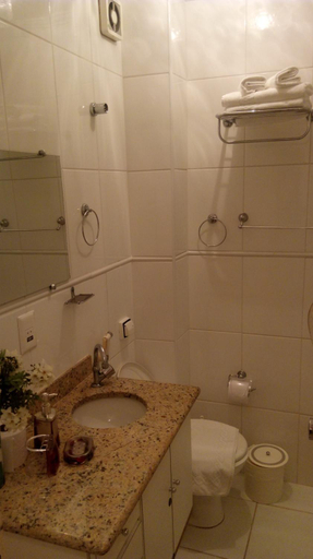 Bathroom 4, FLATs CAVALINHO BRANCO, Águas de Lindóia