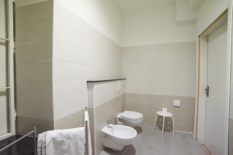 Others 5, Central Home B&B, Cosenza