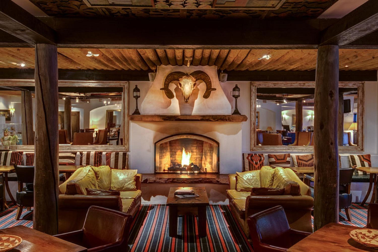 Public Area, Inn & Spa at Loretto, Santa Fe