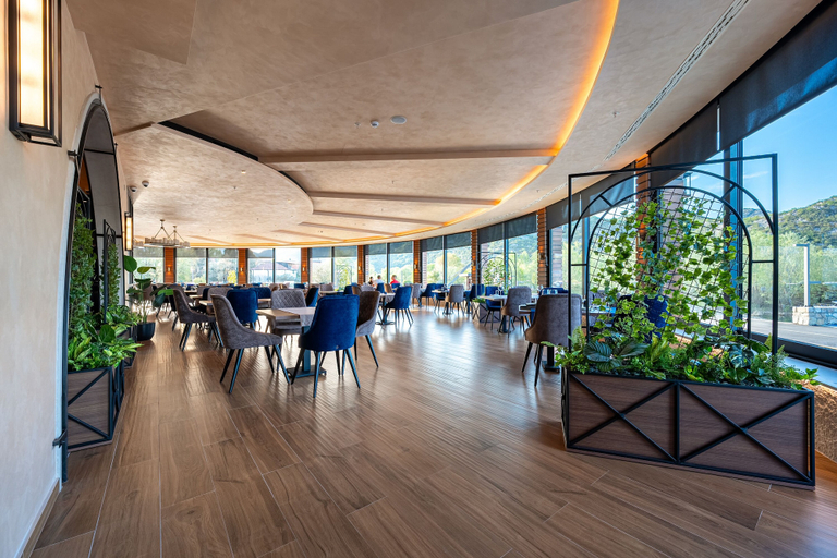 Food & Drinks 5, Hotel De Andros Virpazar
