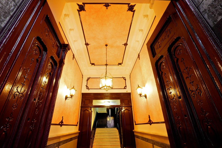 Facilities 5, Hostal Silserranos, Madrid