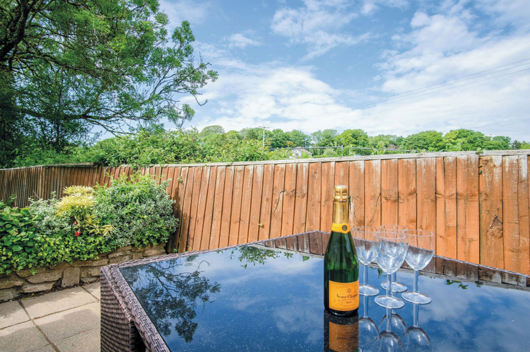 Sport & Beauty, Clover Cottage - 2 Bedroom Cottage - Begelly, Pembrokeshire