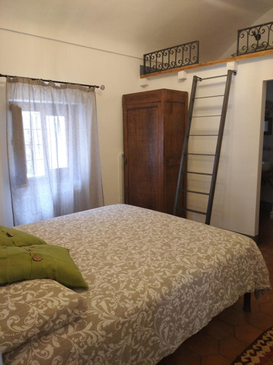 Bedroom 2, Agriturismo LE CASE ROTTE, Savona