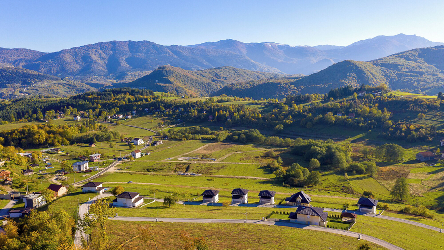 Children's play area - outdoor, Green Hills Resort, Sarajevo