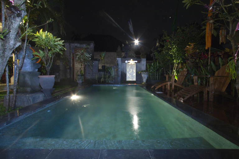 Swimming Pool 9
