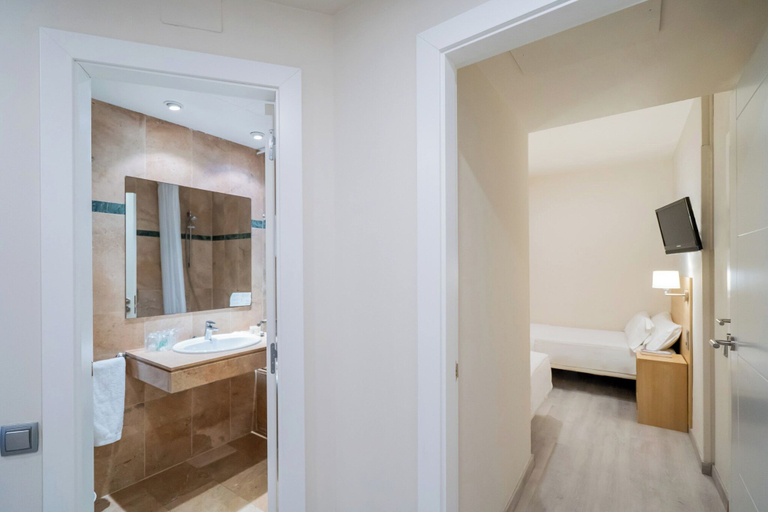 Bathroom 5, Hotel Glories, Barcelona