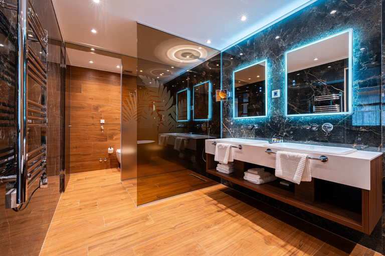 Bathroom 4, Hotel De Andros Virpazar
