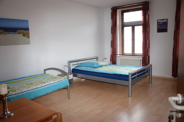 Bedroom 2, Bonifatia Apos S Phoenix, Chemnitz