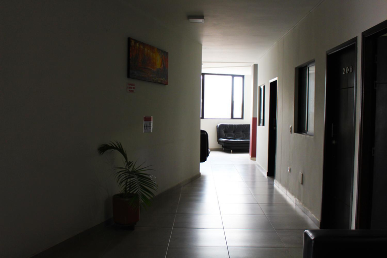 Others 5, Hotel America 52, Rionegro