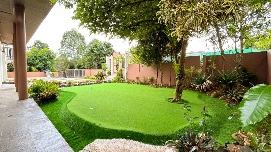 Exterior & Views 4, Mudita Villa Semeru, Bogor