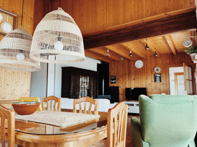 Food & Drinks, Apartaments Cel i Fusta, Girona