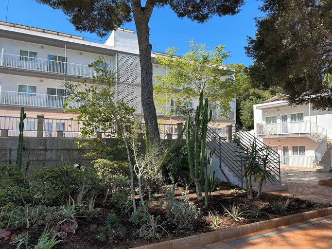 Exterior & Views, Apartamentos Don Juan, Baleares