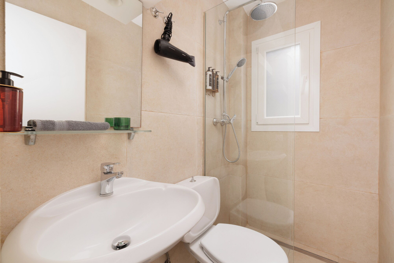 Bathroom 3, Coastal Bliss Apartments, Ionian Islands