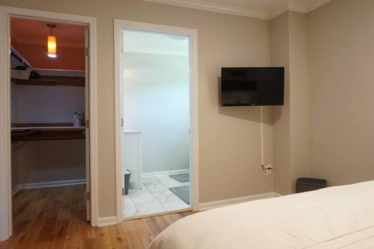 Bedroom, Atlanta Unit 2 Room 2 - Peaceful Weekend Getaway Private Bedroom & Bathroom, Atlanta