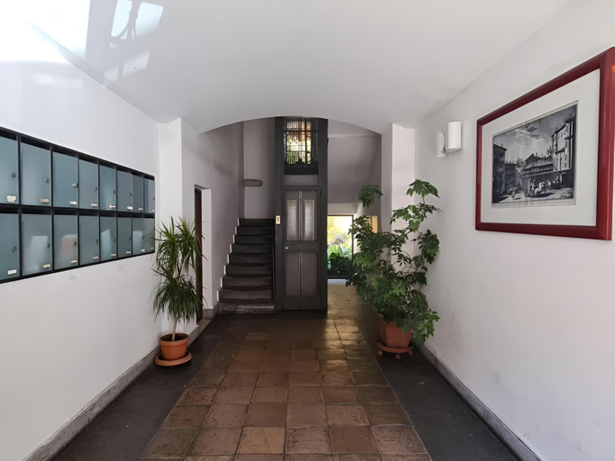 Others 5, Giulia Apartment in Trastevere, Roma