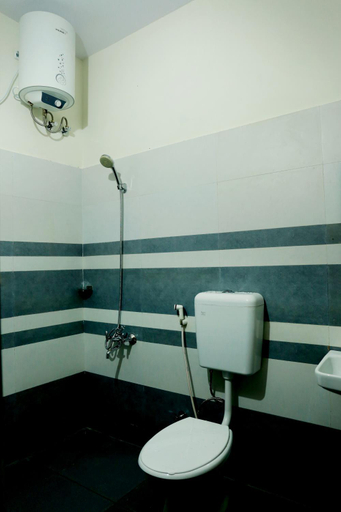 Bathroom 3, Green Garden Lotus Villa, Wayanad