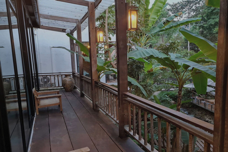Scenery 30