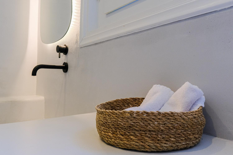 Bathroom 4, SunSea Living Suites, South Aegean