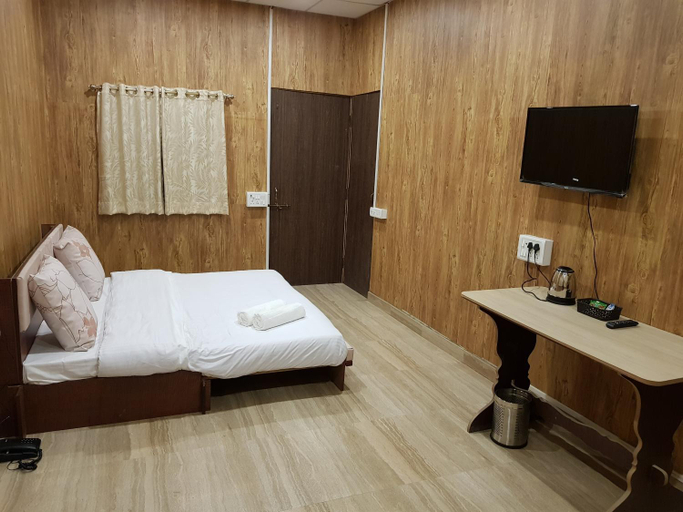 Bedroom 3, Living Green Farms, Allahabad