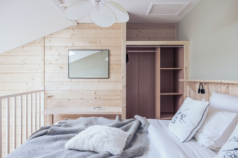 Bedroom 2, Le Clos du 5 - Appart Hotel Bagneres, Hautes-Pyrénées