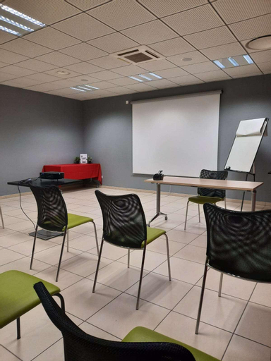 Business Facilities 20