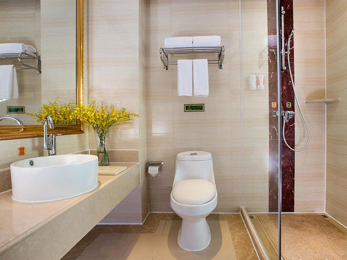 Bathroom 3, Vienna Hotel Shenzhen Guanlan Guanguang Road Foxconn, Shenzhen