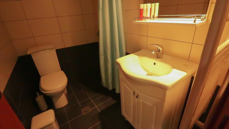 Bathroom, Evia Dream, Central Greece