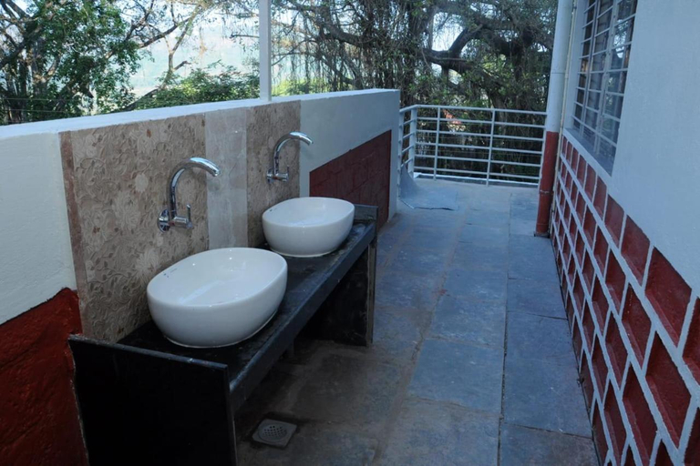 Bathroom 5, Rutu's Holiday Resort, Kolhapur