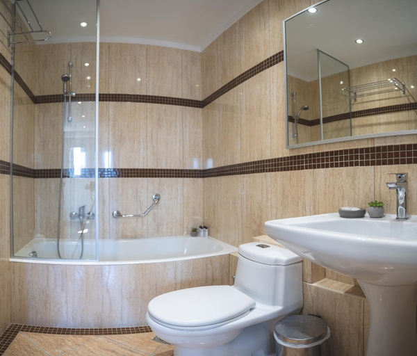 Bathroom 5, Zeus Village, Crete