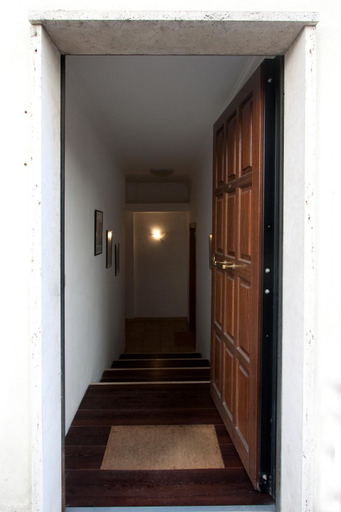 Others 5, Albornoz 35, Rome