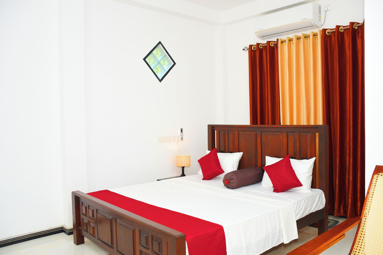 Bedroom 2, Sasanda Villa, Thissamaharama