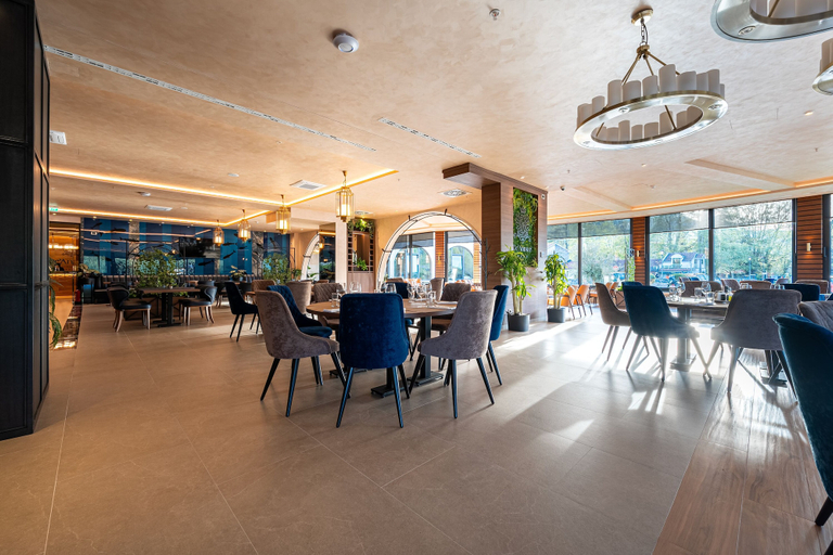 Food & Drinks 5, Hotel De Andros Virpazar